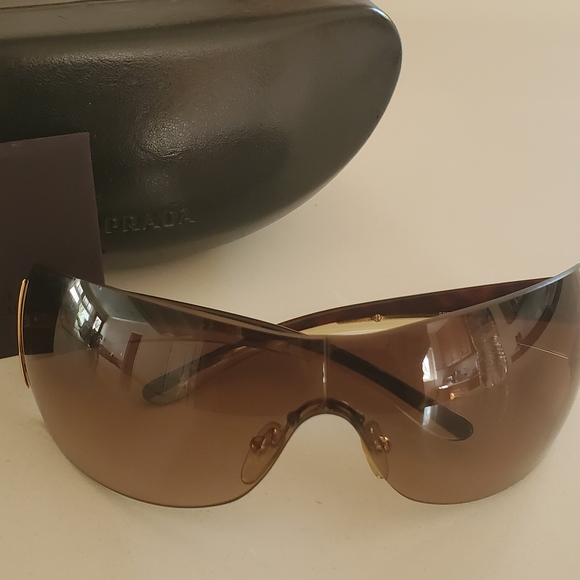 Prada Gradient Brown Sunglasses - Picture 1 of 6